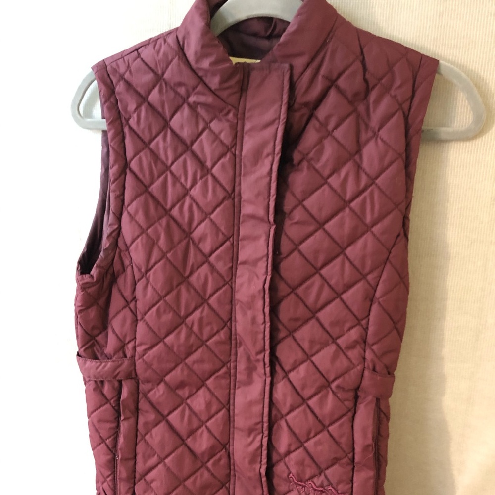 World beater maroon vest